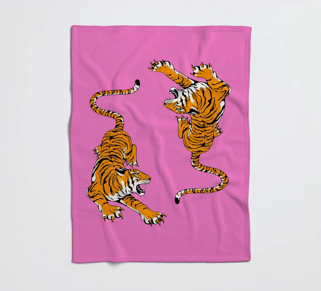 Dynamische brullende tijgers Pop Art roze achtergrond fleecedeken van homdeco