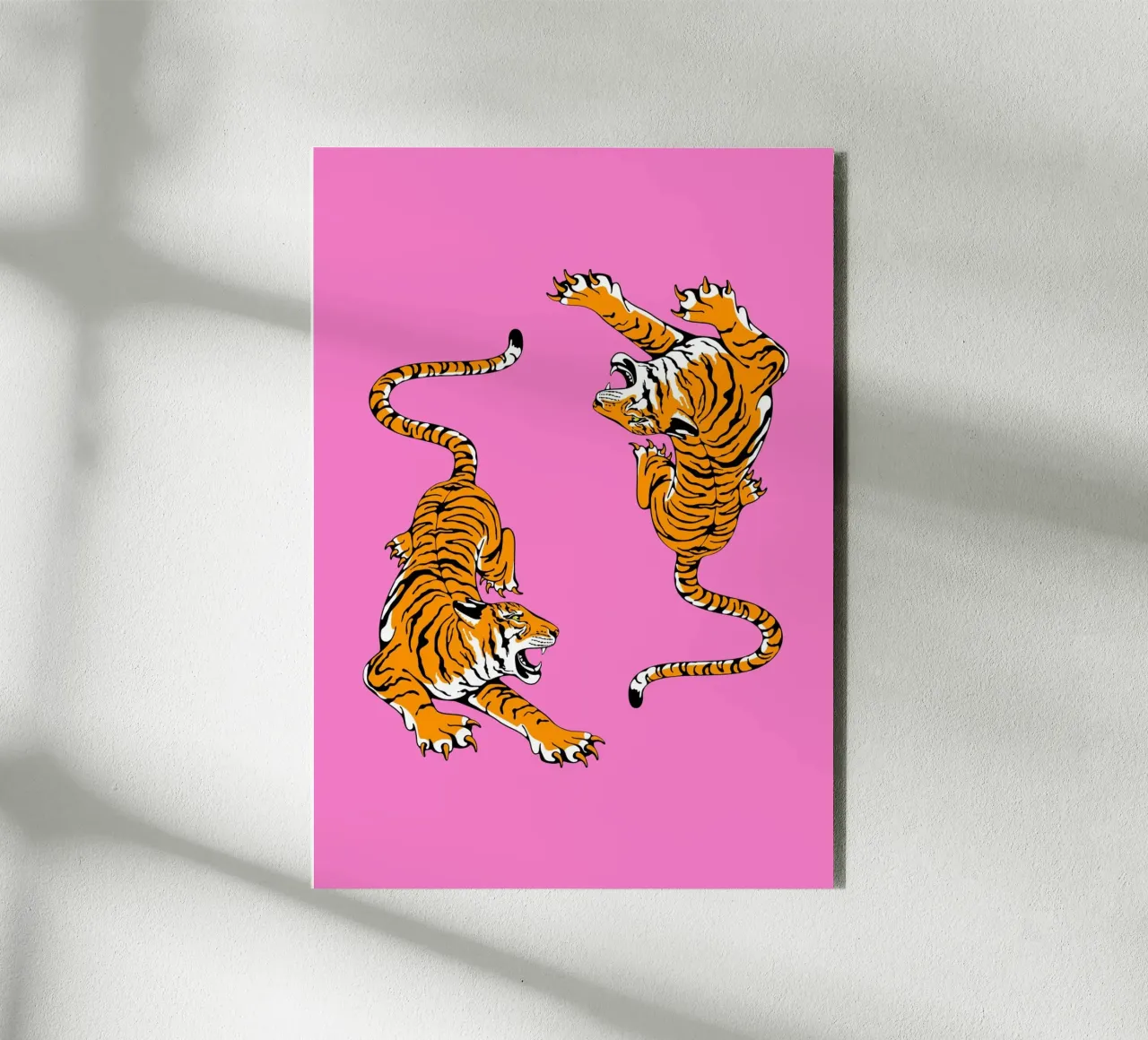 Dinamiche Tigri ruggenti Pop Art Sfondo rosa alluminio dibond da homdeco