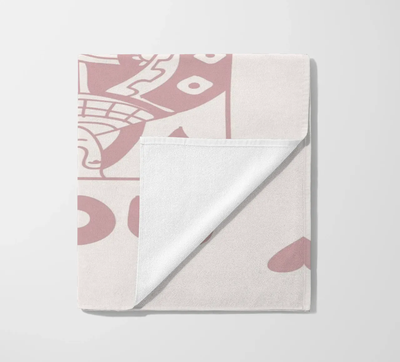 Lucky You Königin der Herzen Pastell Pop Art Druck Strandtuch von homdeco