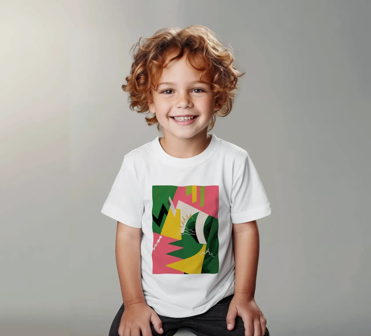 Collisione di frammenti geometrici t-shirt bambini da Thistle Bloom