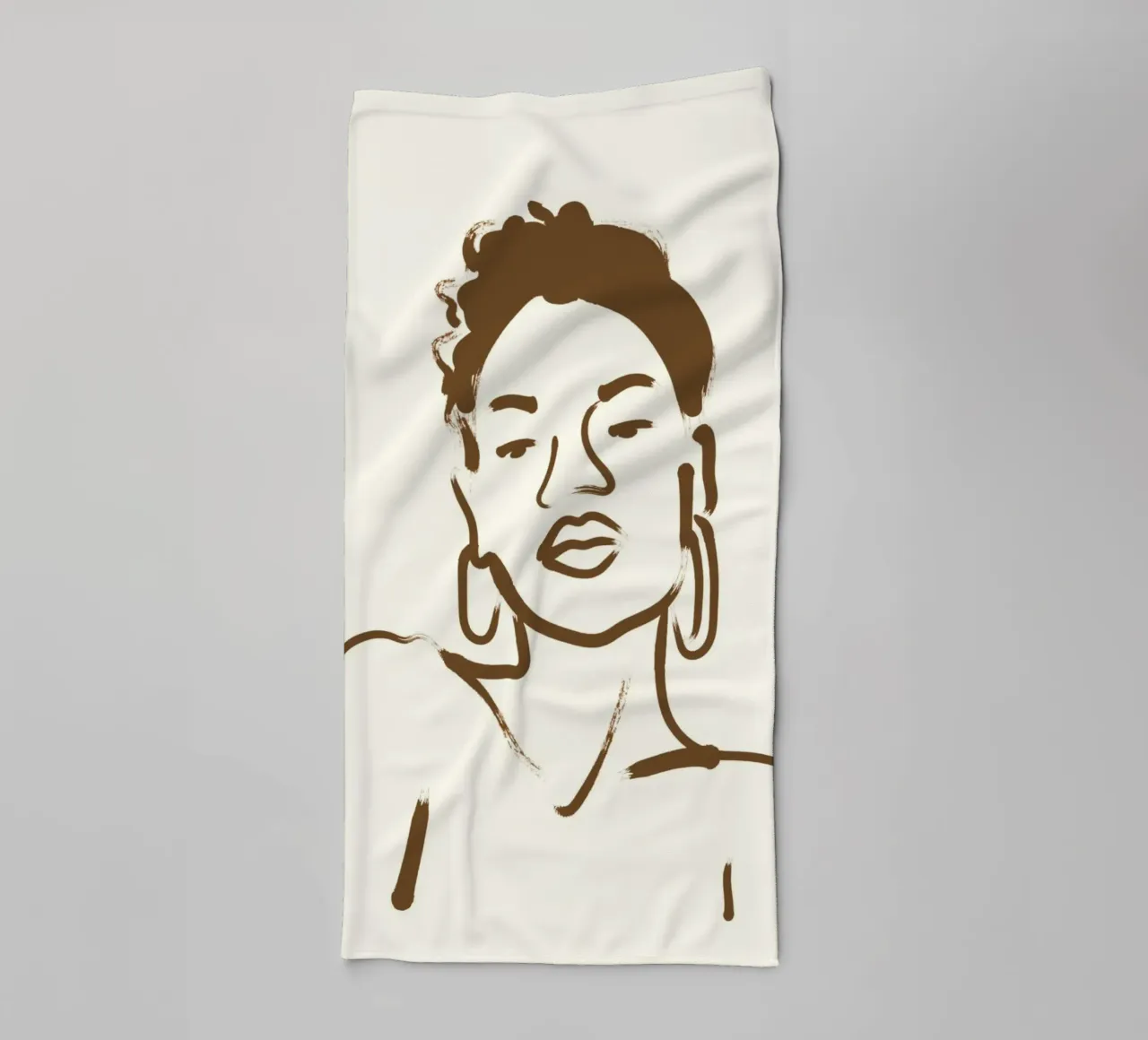 Portrait au trait d'une femme avec des boucles d'oreilles serviette de bain de vintagepod