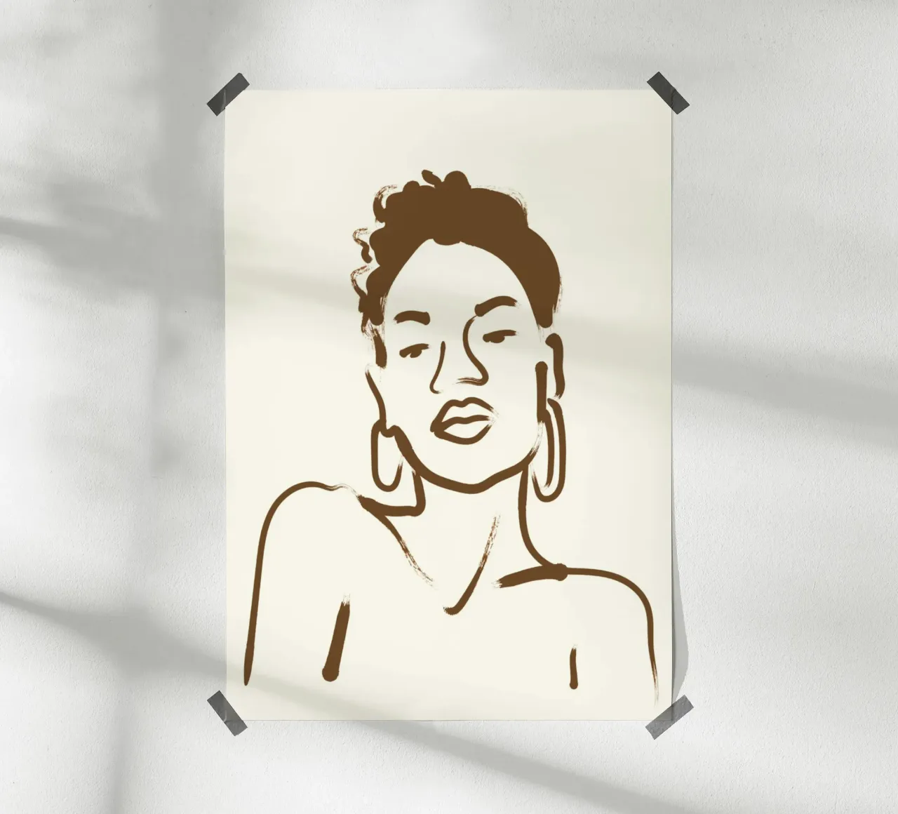 Line Art Ritratto di donna con orecchini a cerchio poster con telaio in legno da vintagepod
