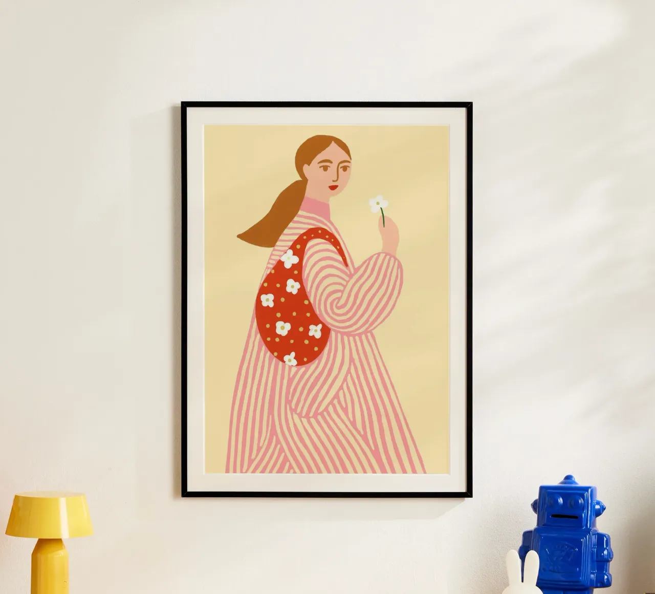 Poster Donna boho con fiore e borsa floreale poster con telaio in plastica da vintagepod