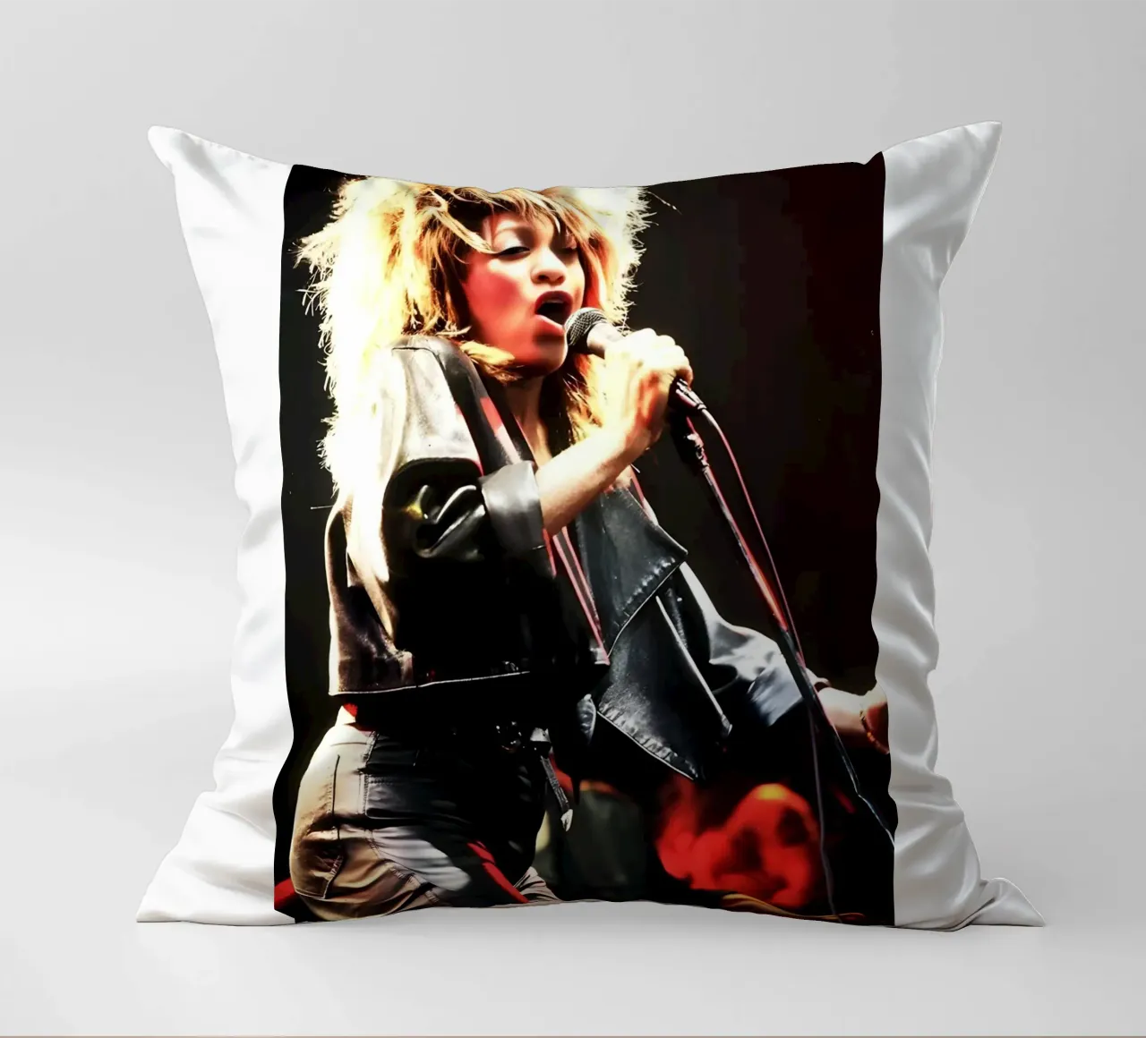 Tina Turner - Canto cuscino da NEVER OVER SALE