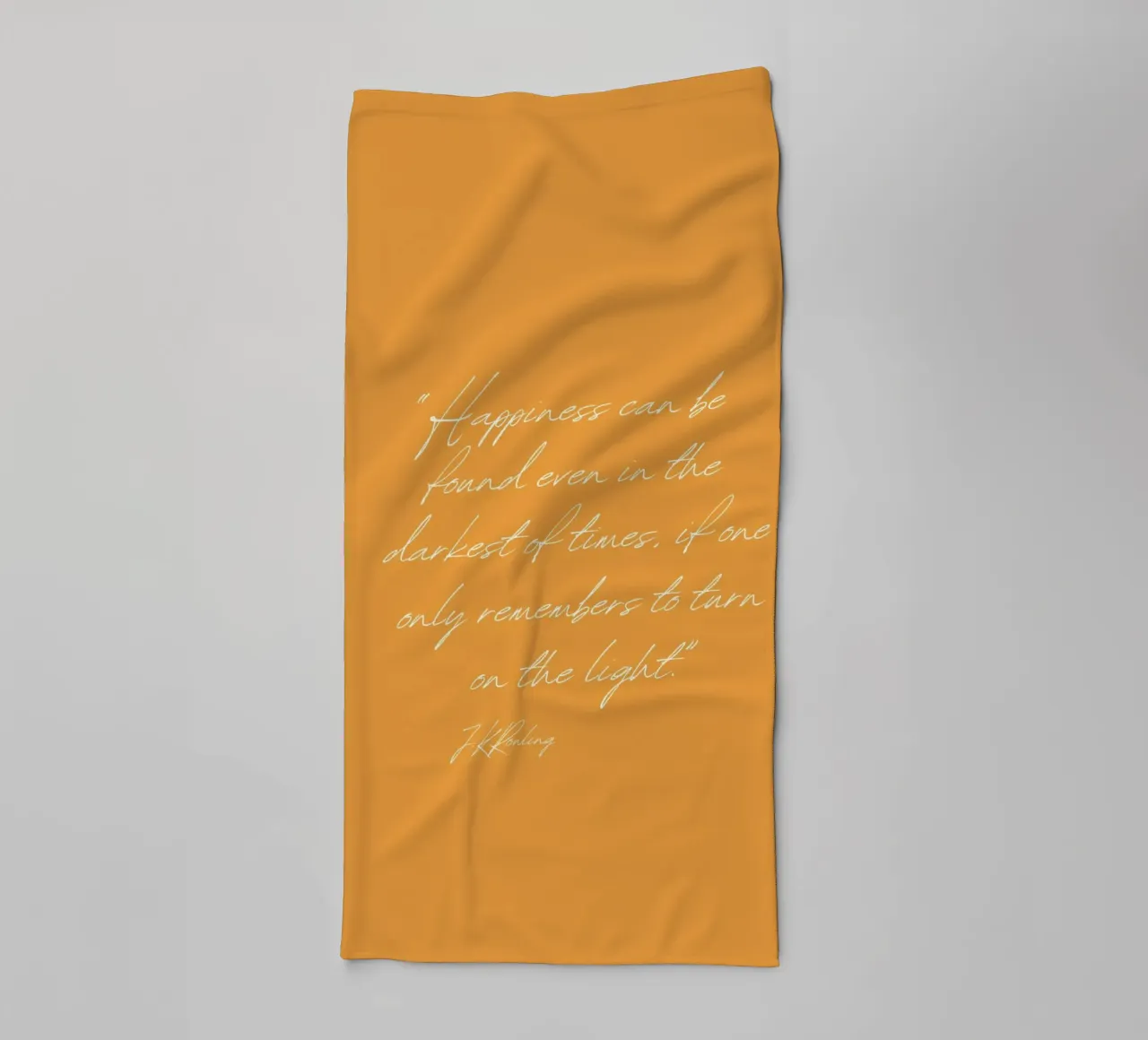 J.K. Rowling Zitat "Mach das Licht an" Poster Handtuch von vintagepod