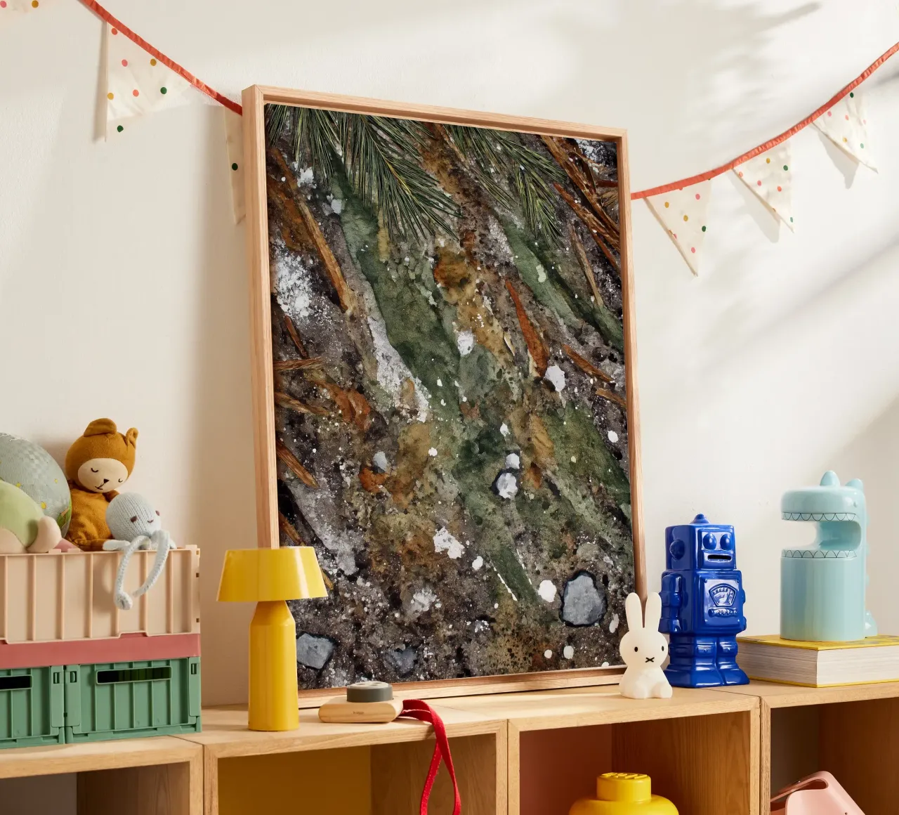 Borsone Frost on Pine tela con Cornice a cassetta da Luke Wilder Studio