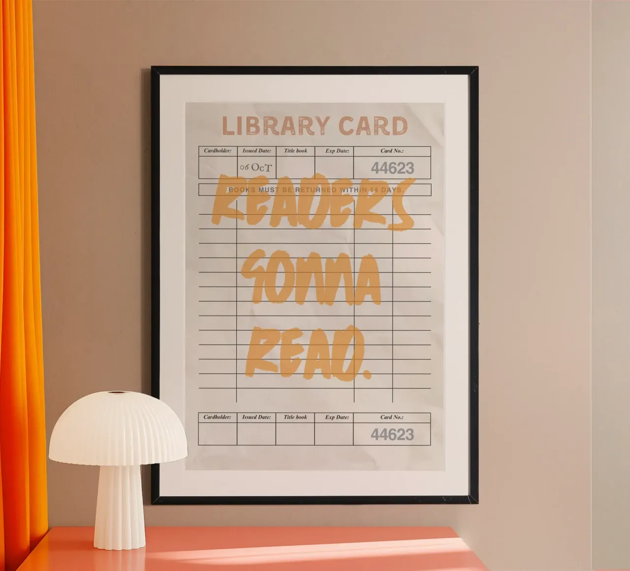 Poster d'epoca con la tessera della biblioteca "I lettori leggeranno". poster con telaio in legno da vintagepod