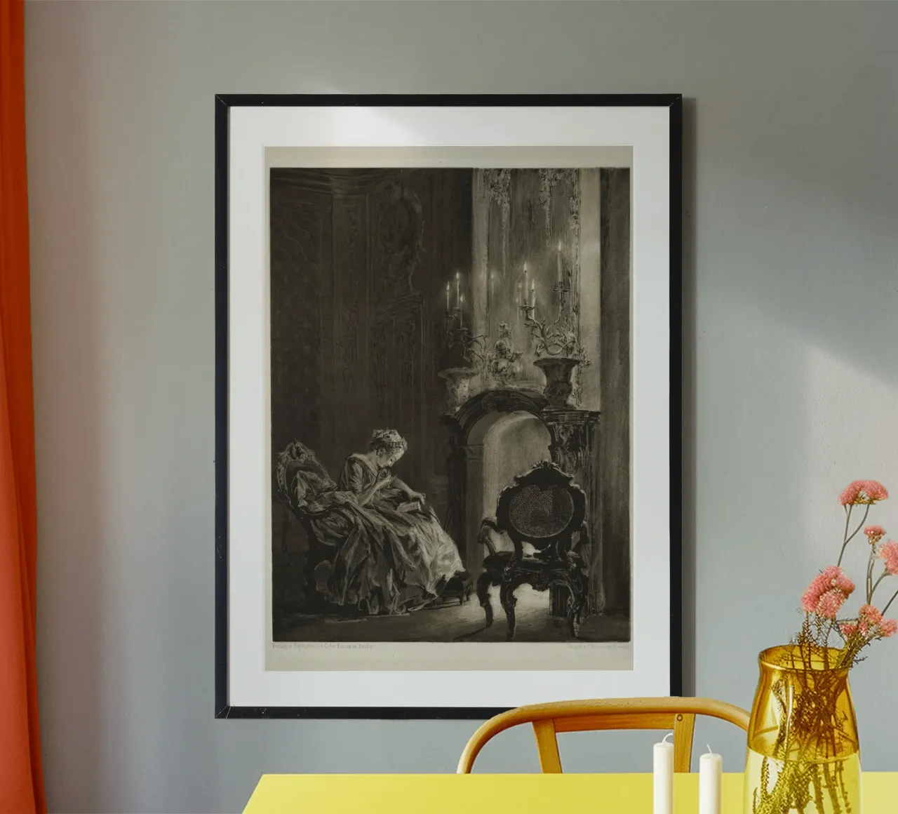 Femme lisant à la lueur d'une bougie Gravure à l'eau-forte poster avec cadre en plastique de vintagepod