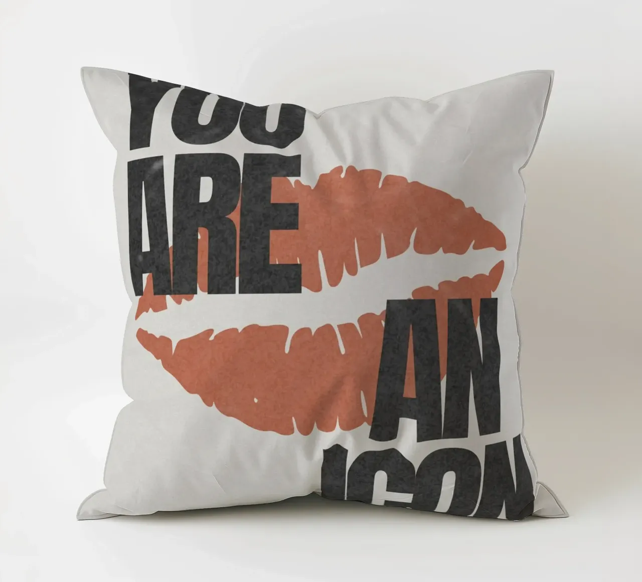 YOU ARE AN ICON cuscino da Einfach Uebel