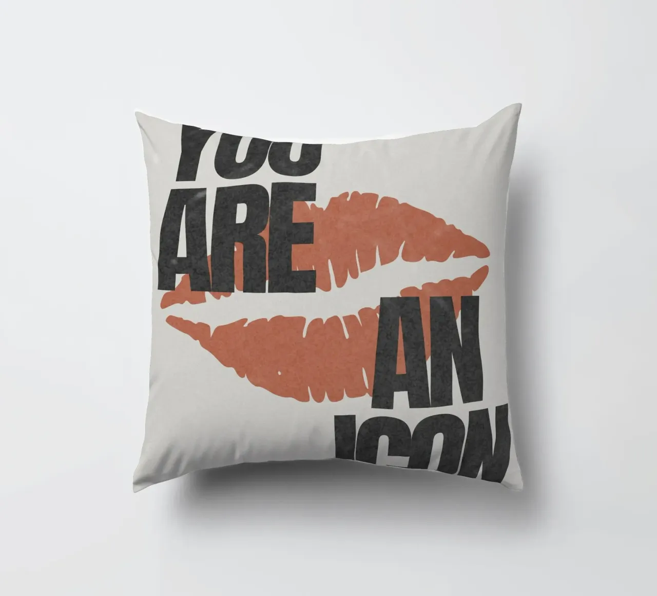 YOU ARE AN ICON cuscino da Einfach Uebel