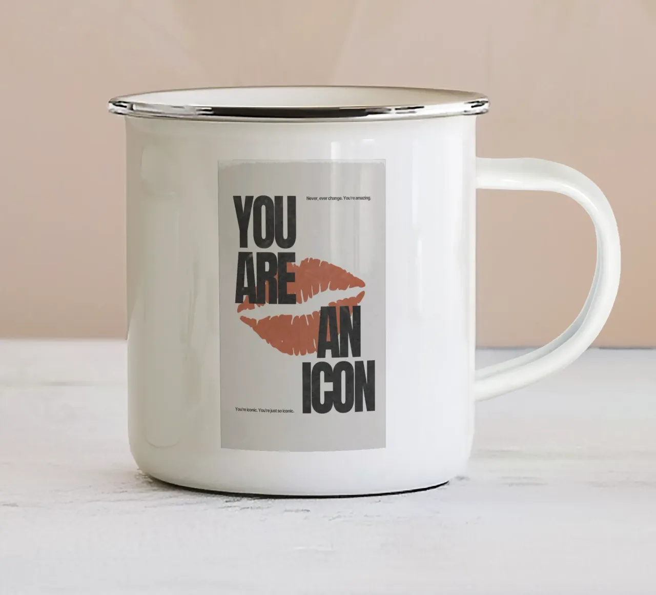 YOU ARE AN ICON tazza in smalto da Einfach Uebel