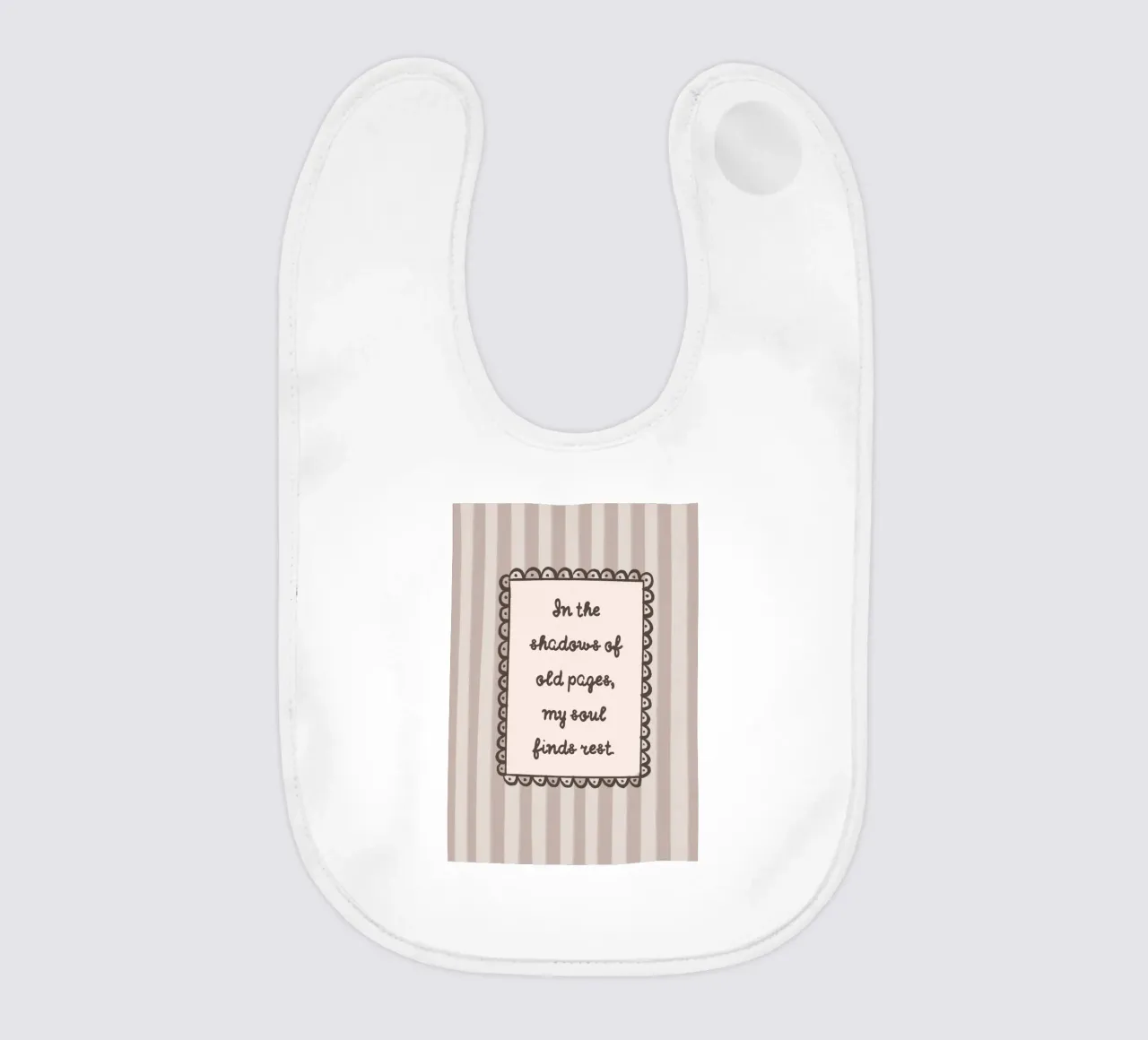 "In de schaduwen van oude bladzijden" Bookish Quote baby slabbetje van vintagepod