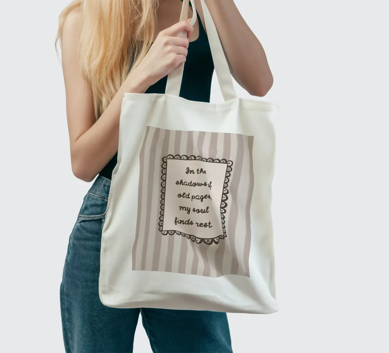 "In de schaduwen van oude bladzijden" Bookish Quote jute draagtas van vintagepod