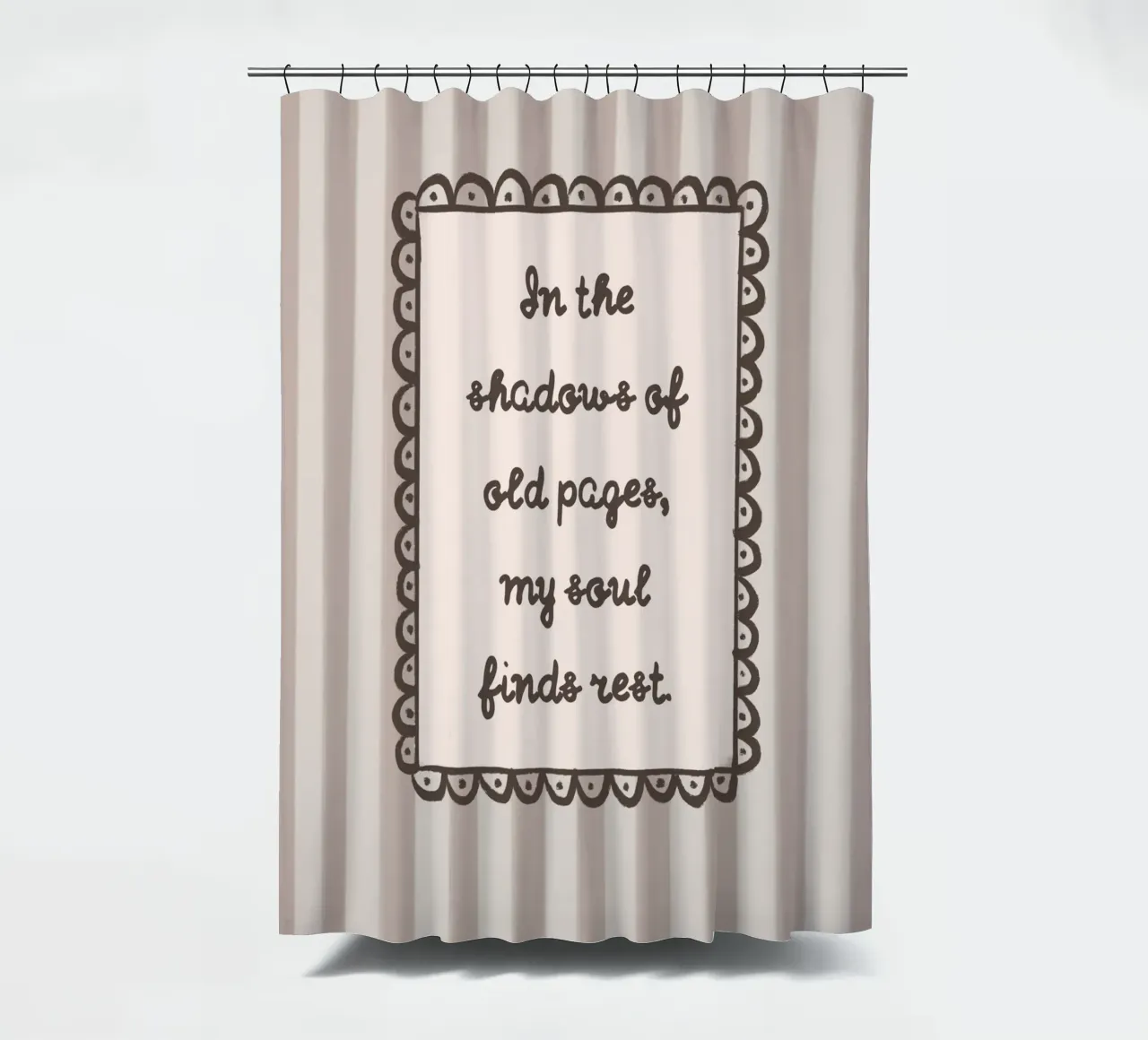 "In de schaduwen van oude bladzijden" Bookish Quote douchegordijn van vintagepod