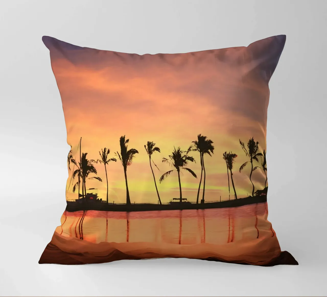 Tramonto tropicale con palme cuscino da Berwies Artwork
