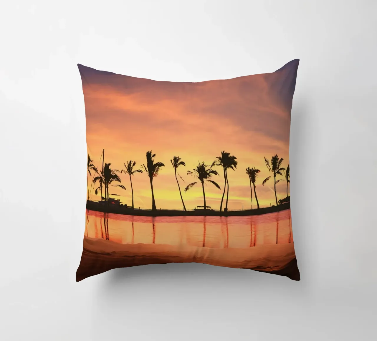Tramonto tropicale con palme cuscino da Berwies Artwork