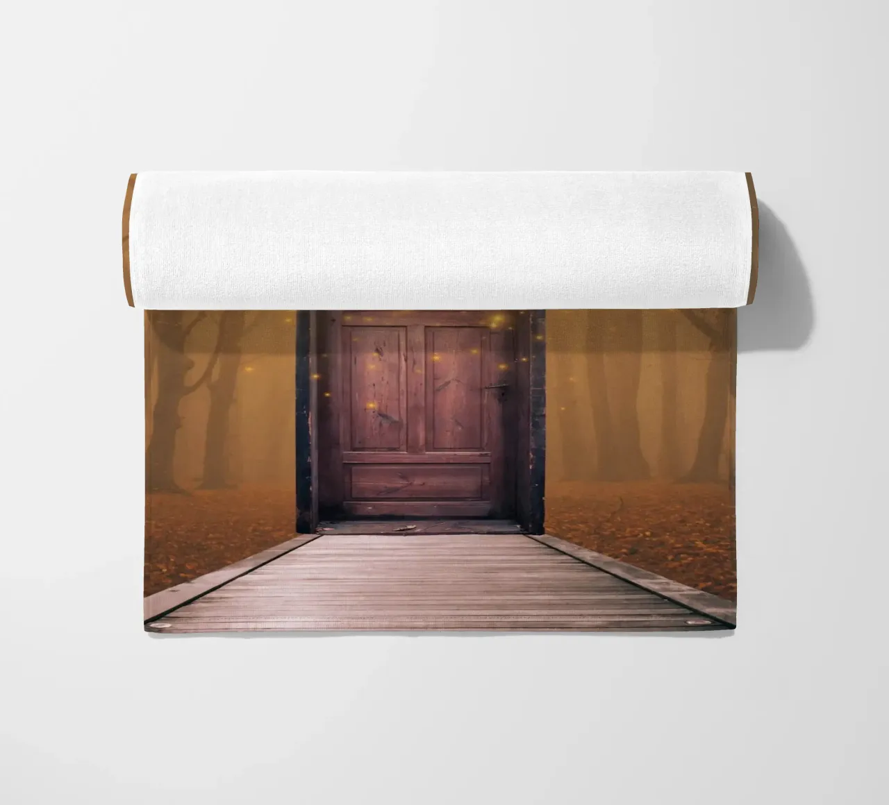 Porta mistica nella foresta telo mare da Berwies Artwork