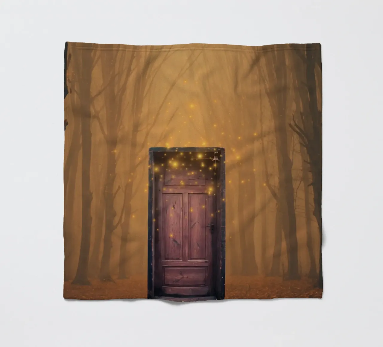 Porta mistica nella foresta coperta in pile da Berwies Artwork