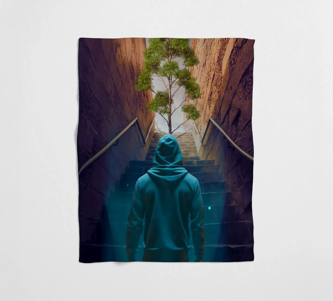 Figura incappucciata che sale le scale verso l'albero coperta in pile da Berwies Artwork