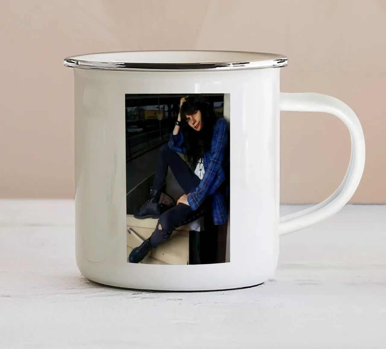 Eric Martin tazza in smalto da Musadad Shop