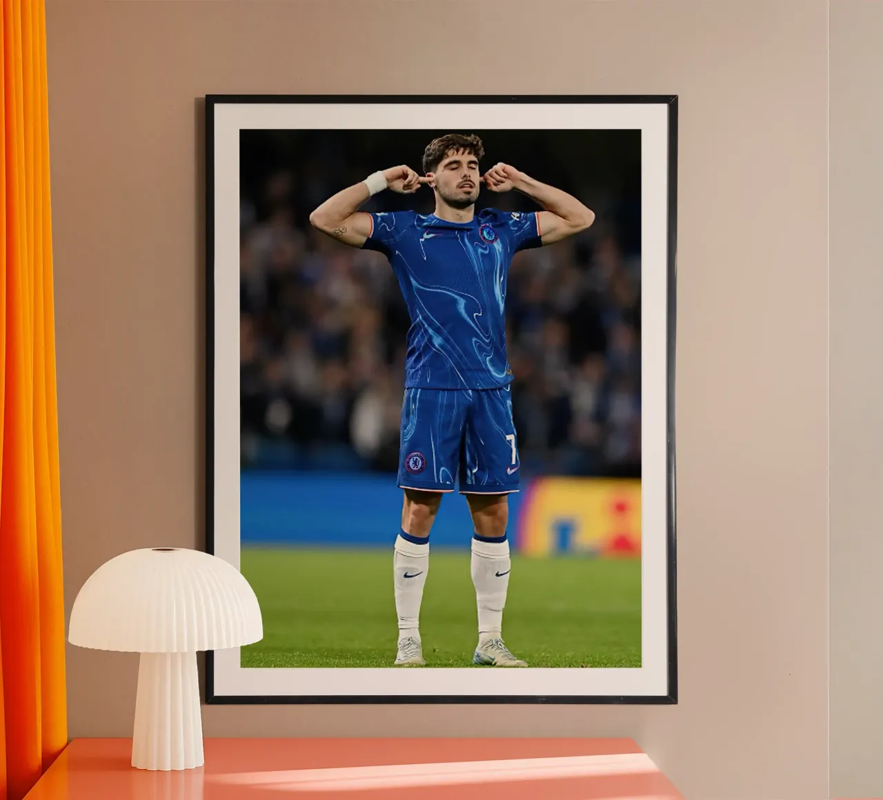 Pedro Neto poster con telaio in legno da Musadad Shop