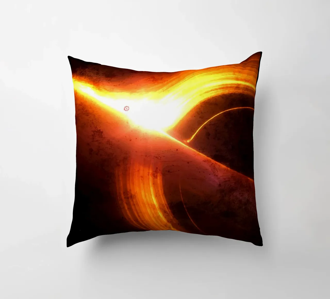 Buco nero interstellare cuscino da Matlock Studio