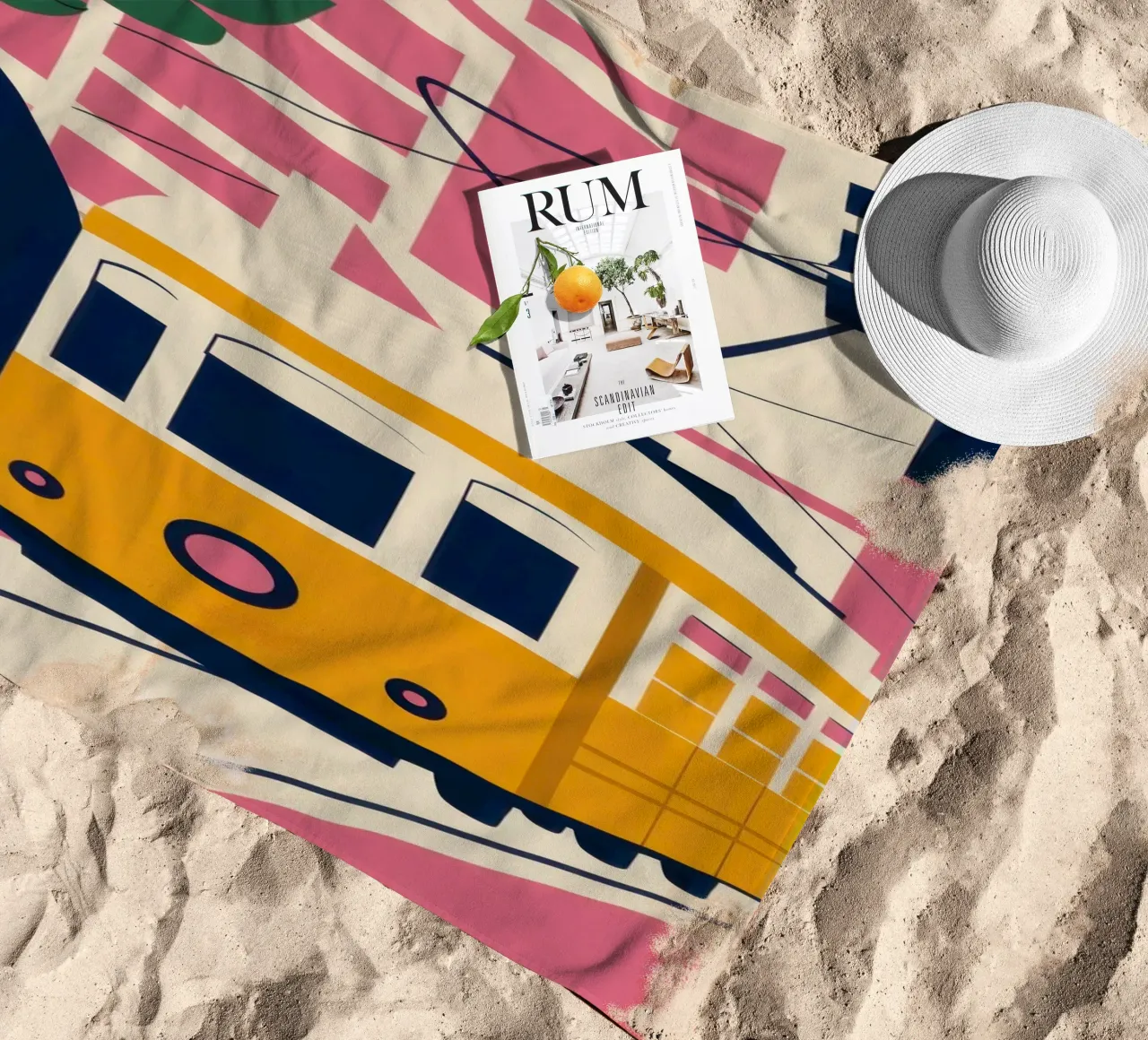 Giro in tram al sole telo mare da Obs Canvas