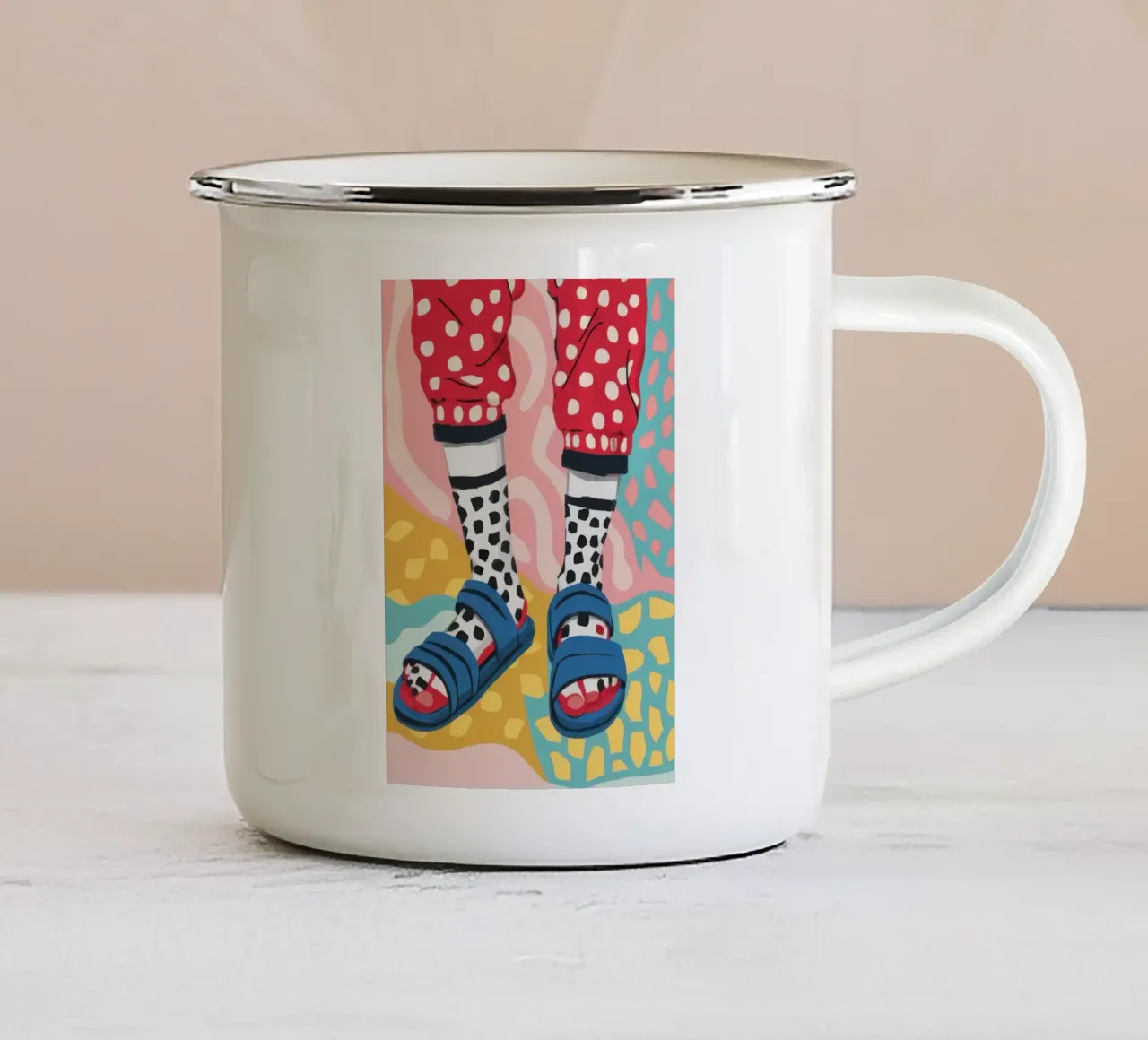 Calzini a pois funky tazza in smalto da Thistle Bloom