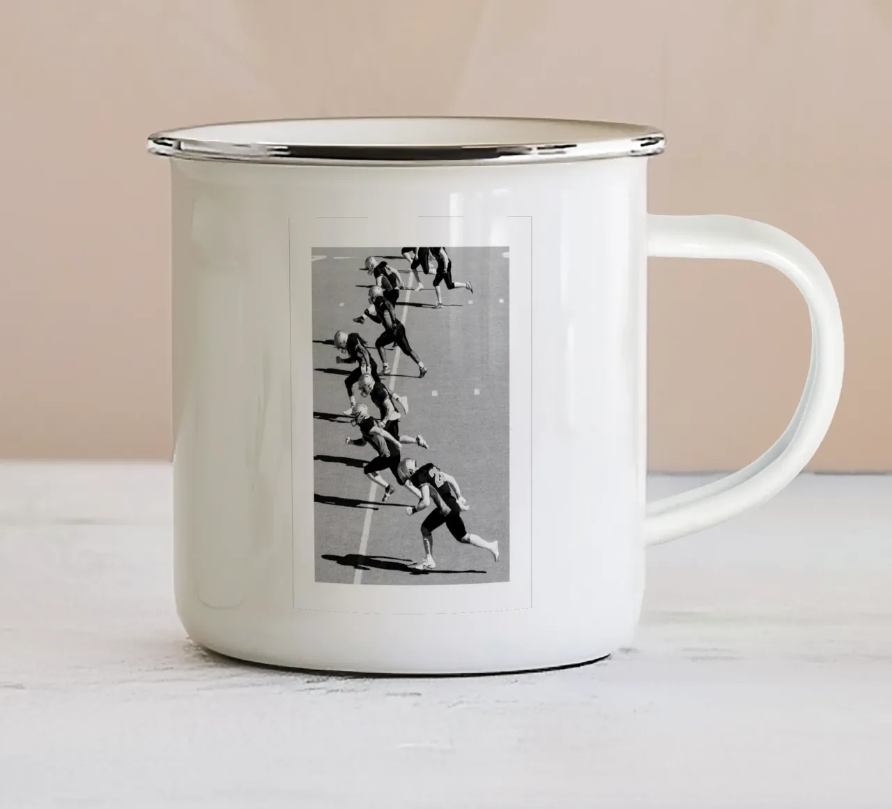Correre tazza in smalto da Harley Wood