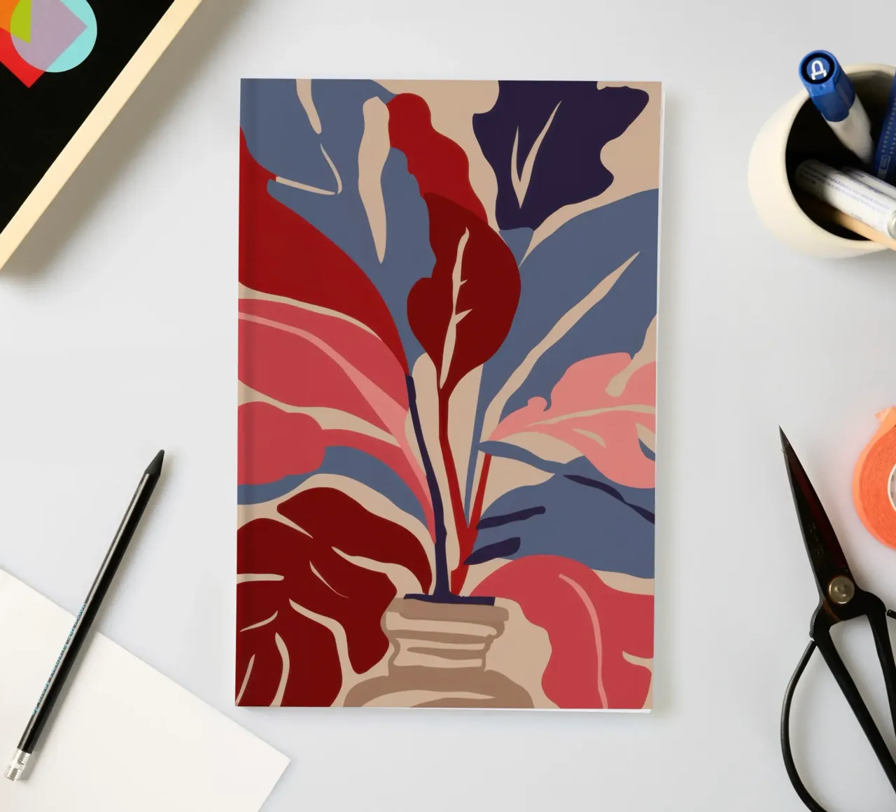 Karminrote Flora Stillleben Notizbuch von Thistle Bloom