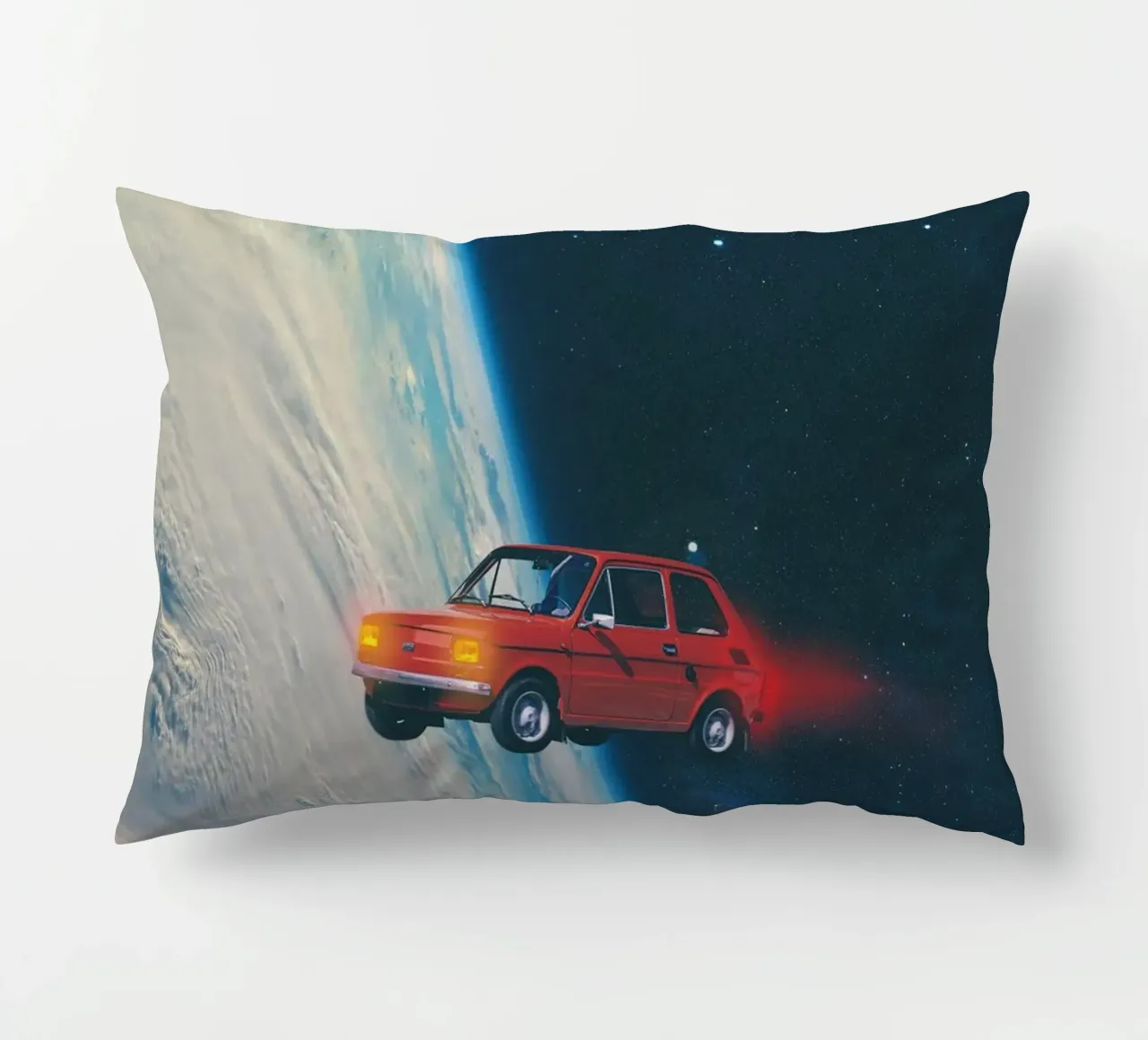 Auto rossa in orbita cuscino da Dapidoka