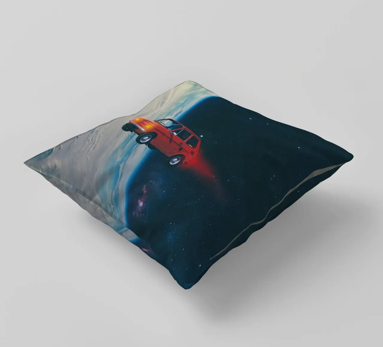 Auto rossa in orbita cuscino da Dapidoka