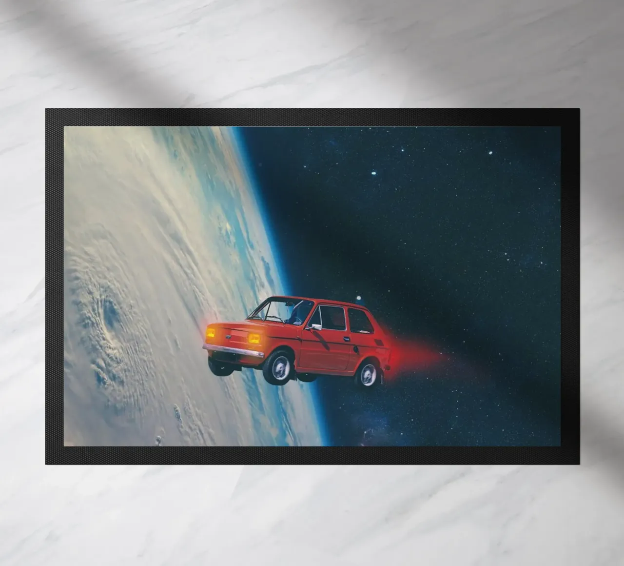 Auto rossa in orbita zerbino da Dapidoka