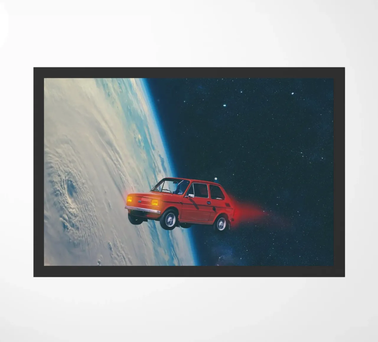 Auto rossa in orbita zerbino da Dapidoka