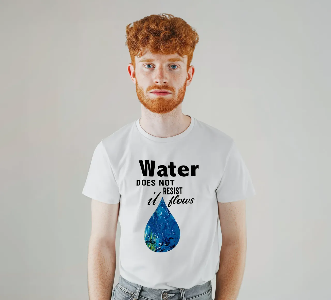 Water does not resist; it flows. t-shirt da Vintage Van Gogh