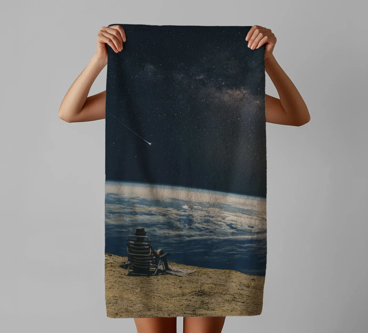Outsider towel by Dapidoka