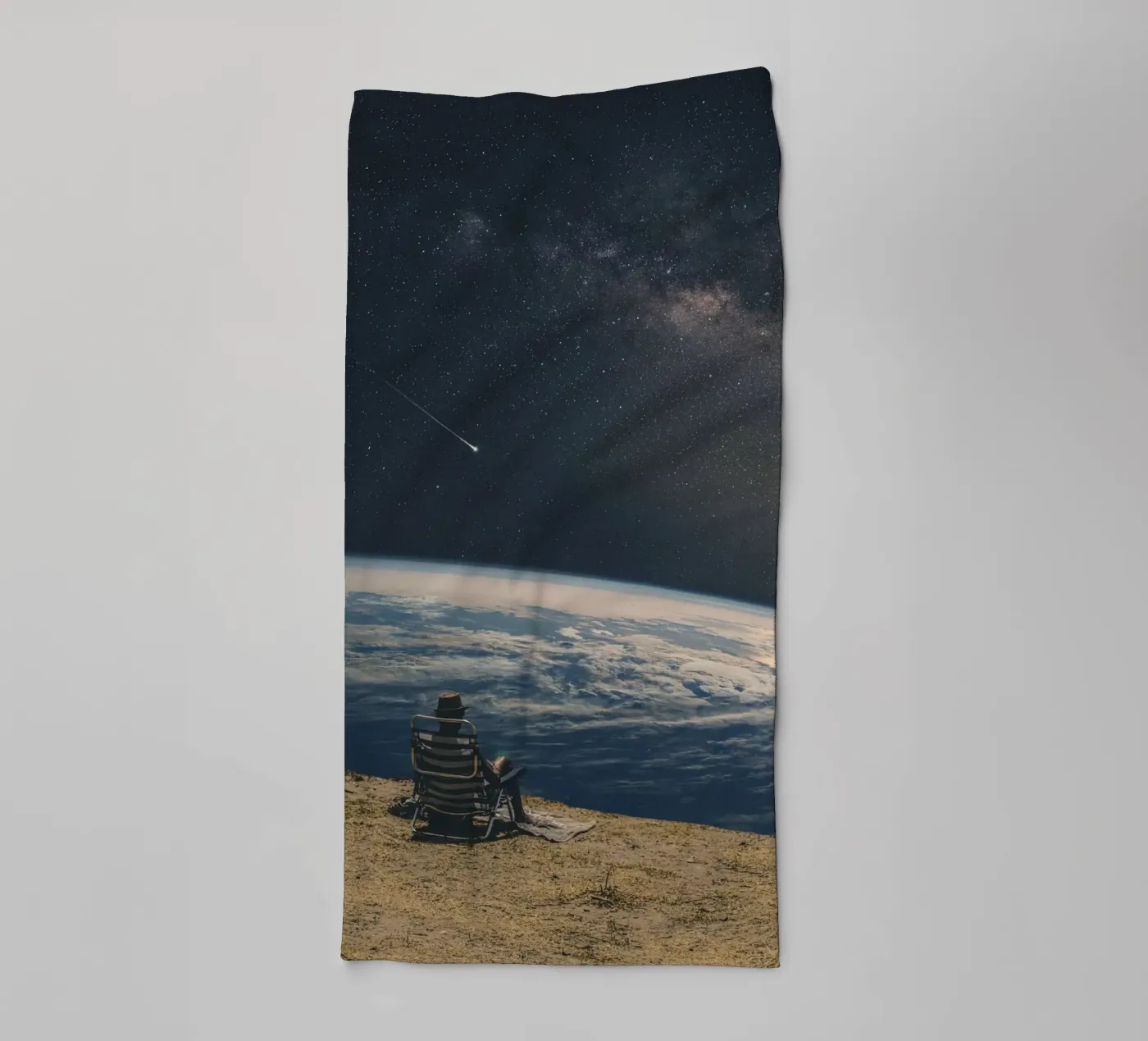 Outsider towel by Dapidoka