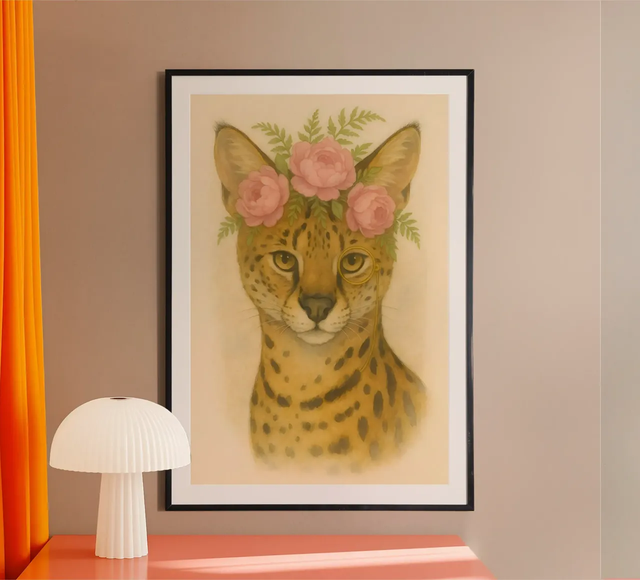 Regal Wild: Serval in fiore poster con telaio in legno da Graceful Desine