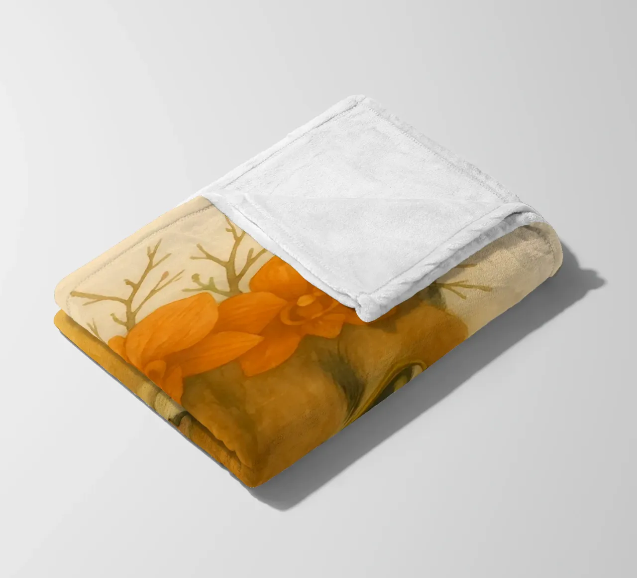 Sguardo d'oro: Caracal con orchidee coperta in pile da Graceful Desine