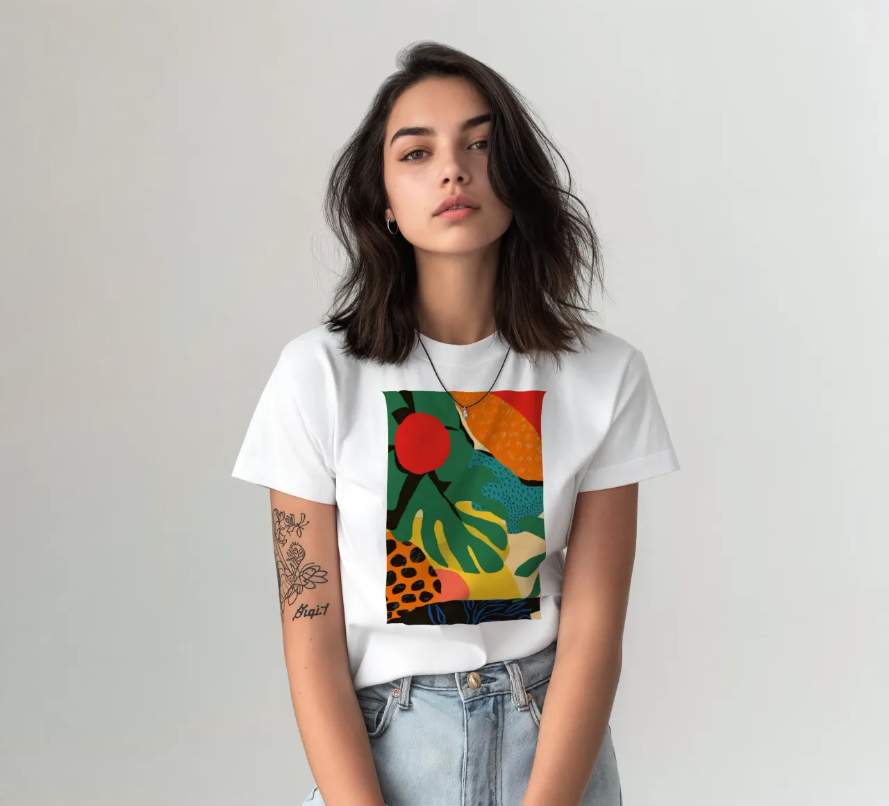 Frutta della giungla astratta t-shirt da Line Fable