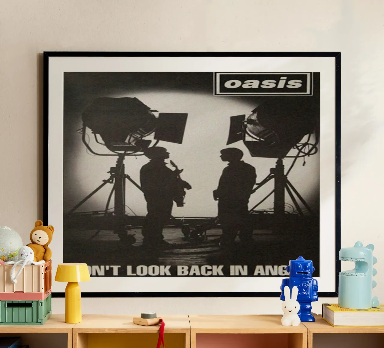 Le strade perdute trovano l'oasi poster con telaio in plastica da rendikeep