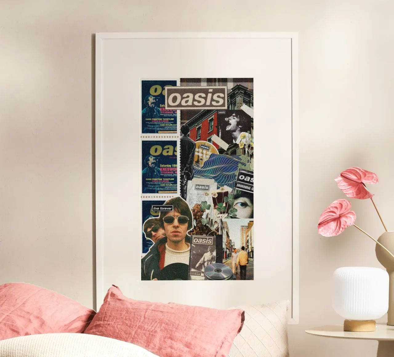 Spettacolo Oasis After Dark poster con telaio in alluminio da rendikeep