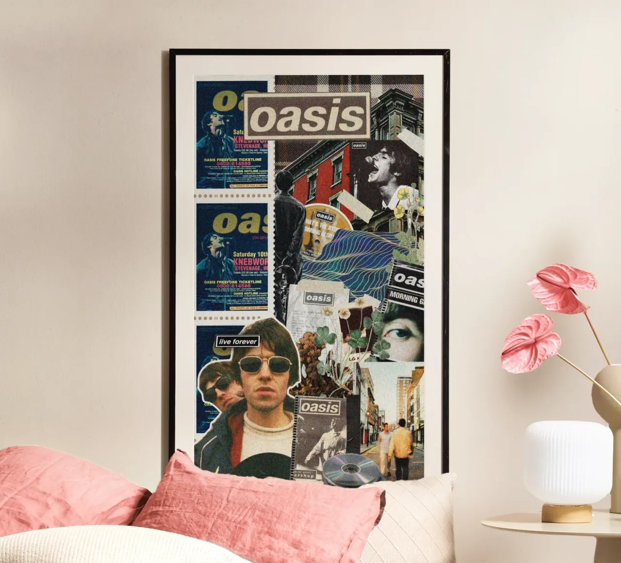 Spettacolo Oasis After Dark poster con telaio in alluminio da rendikeep