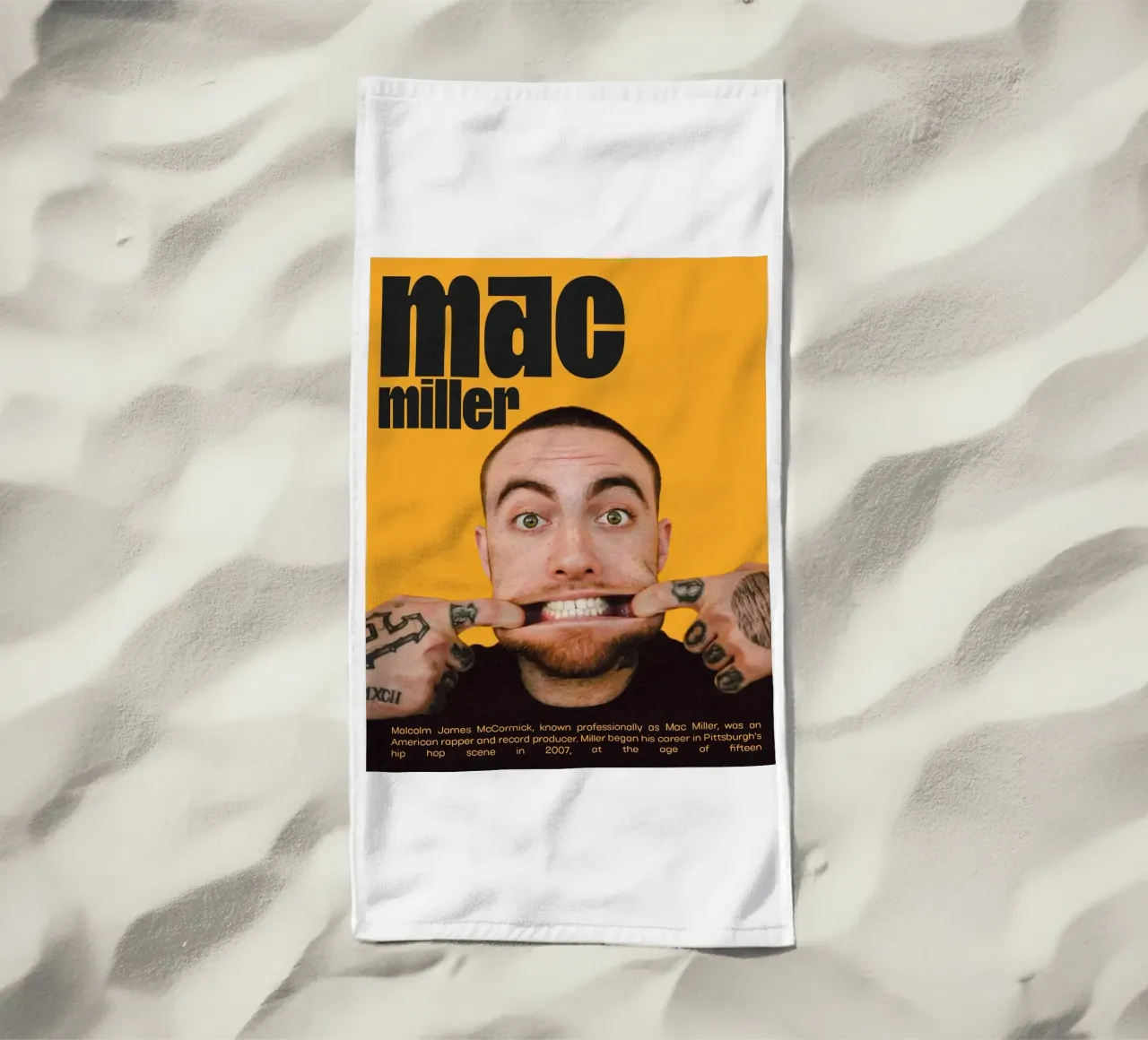 Facce sorridenti e divertenti Mac Miller telo mare da softseilish