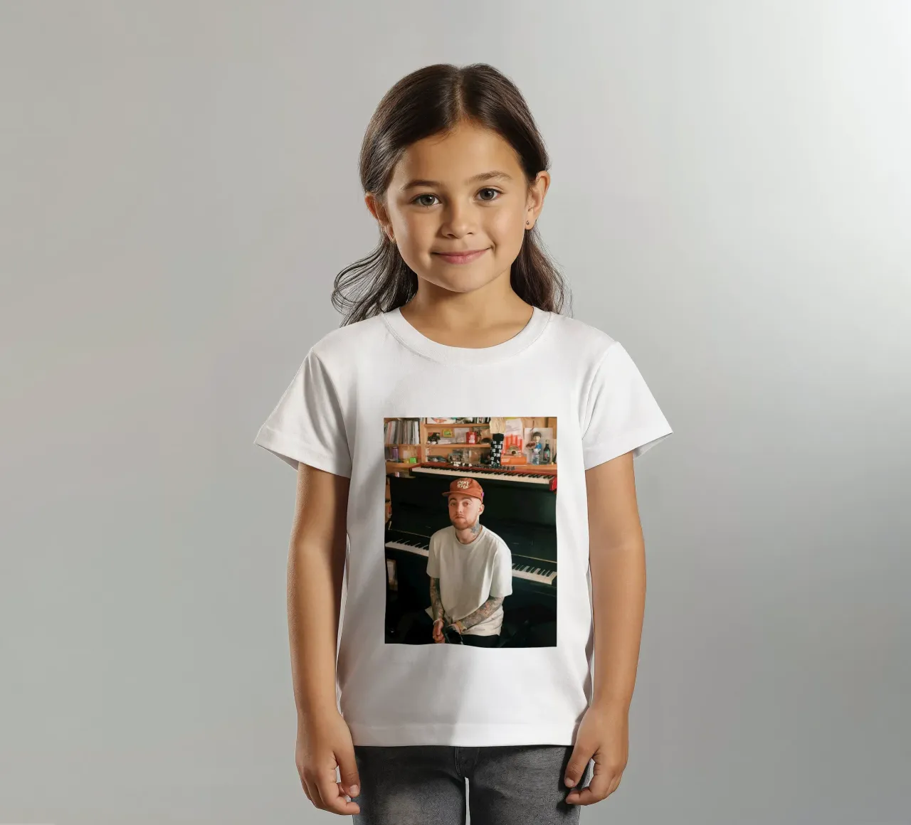 Ritratto di Mac Miller in stile pianoforte t-shirt bambini da softseilish