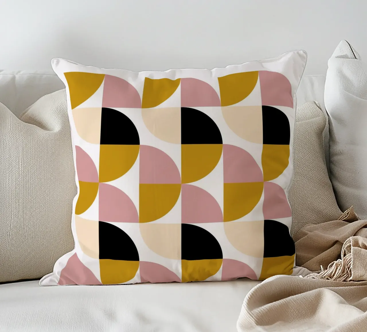 Bauhaus Modulare - Geometria di colori tenui cuscino da Casa Calm