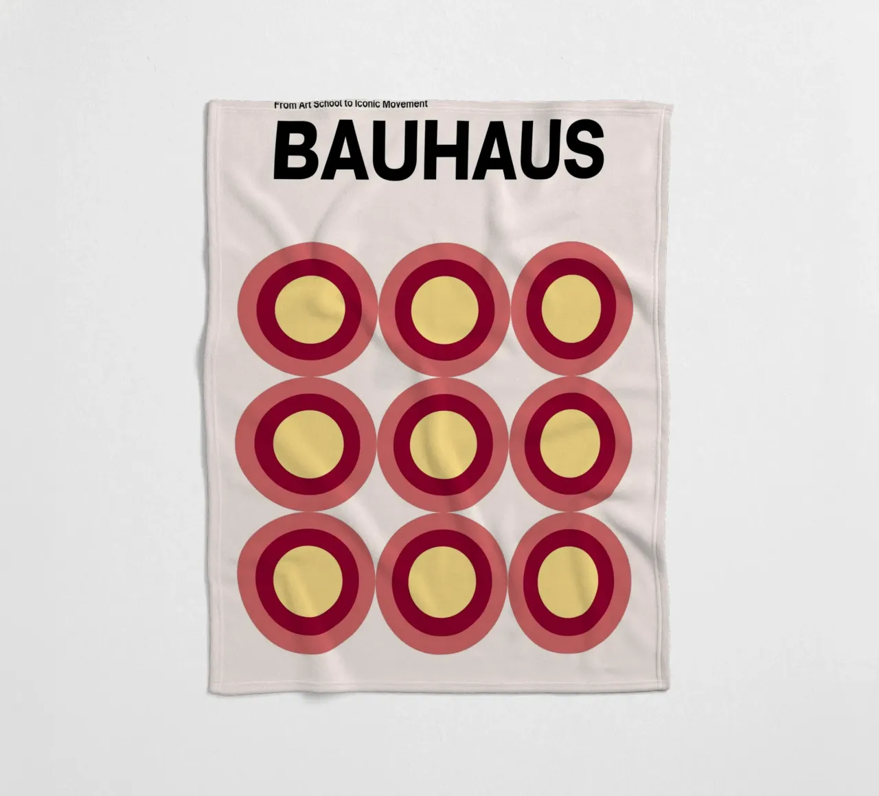 Bauhaus circles - Graphic & colourful fleece blanket by Casa Calm