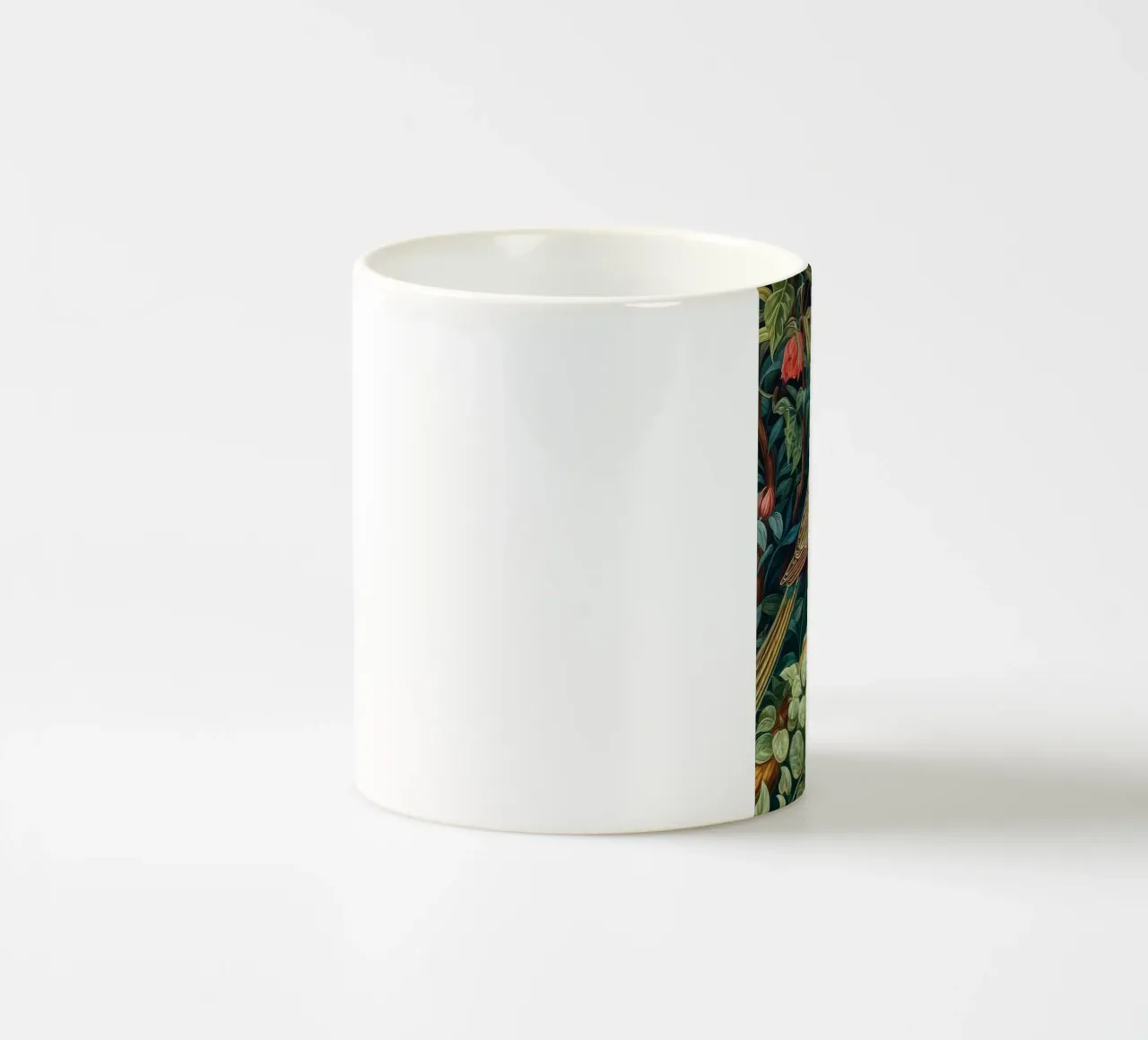 uccelli appollaiati sui rami degli alberi in fiore tazza in ceramica da Ropech Shop