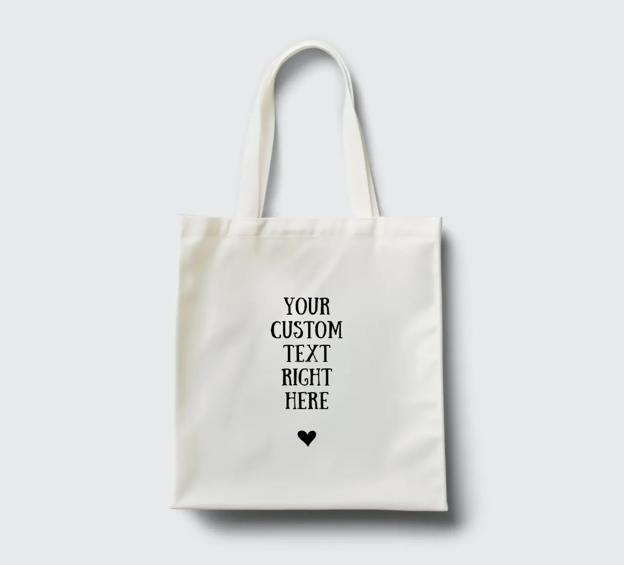 Custom text in black and white with heart borsa in juta da WORTSPIEL