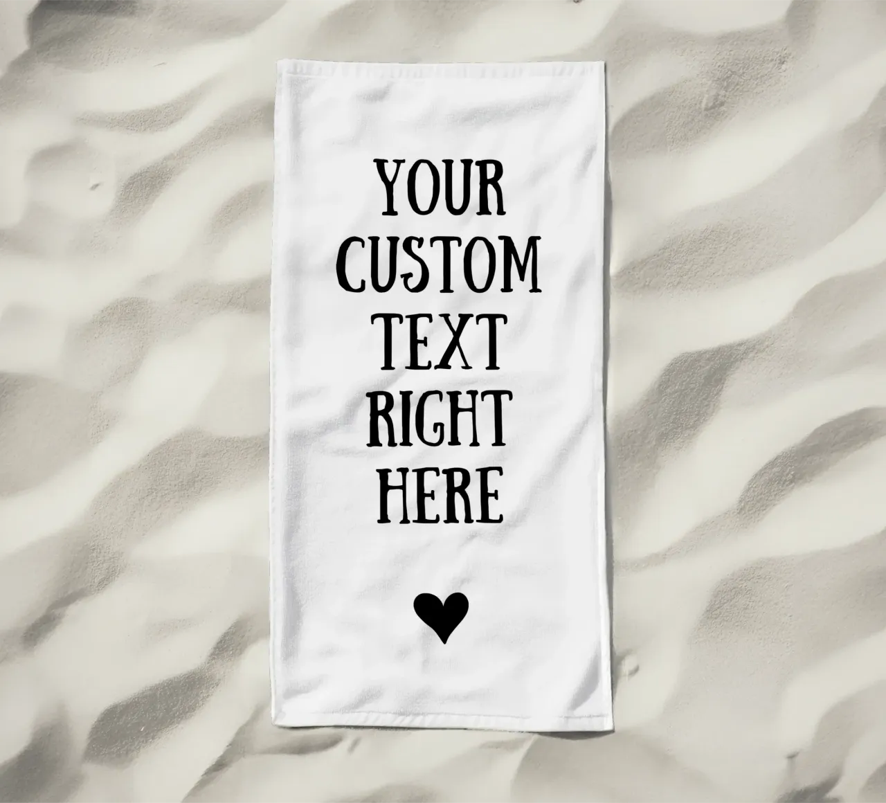 Custom text in black and white with heart telo mare da WORTSPIEL